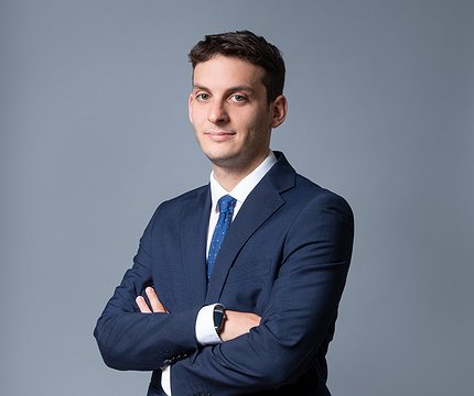 Banche, con il rialzo dei tassi tornano in auge